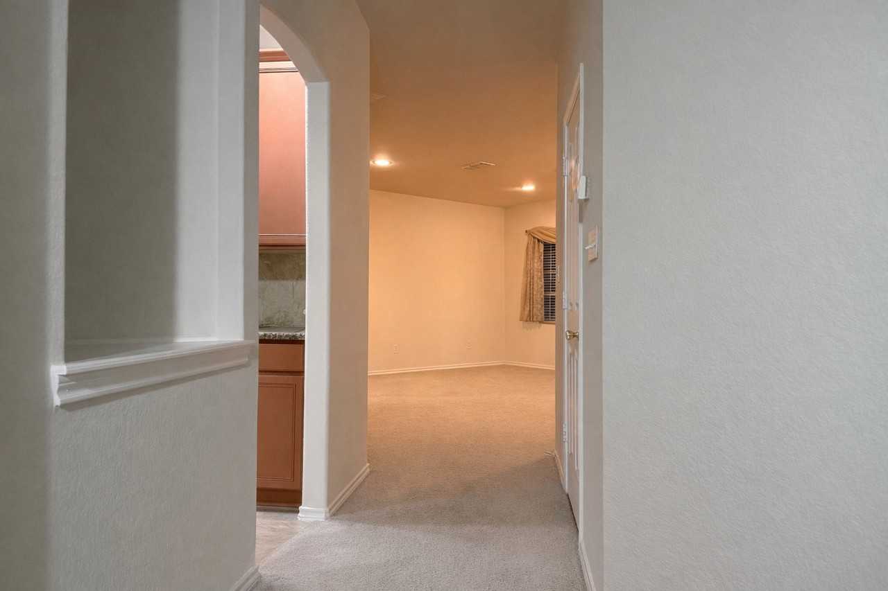 169 Red Hawk Rdg #NA - Photo 4 of 24