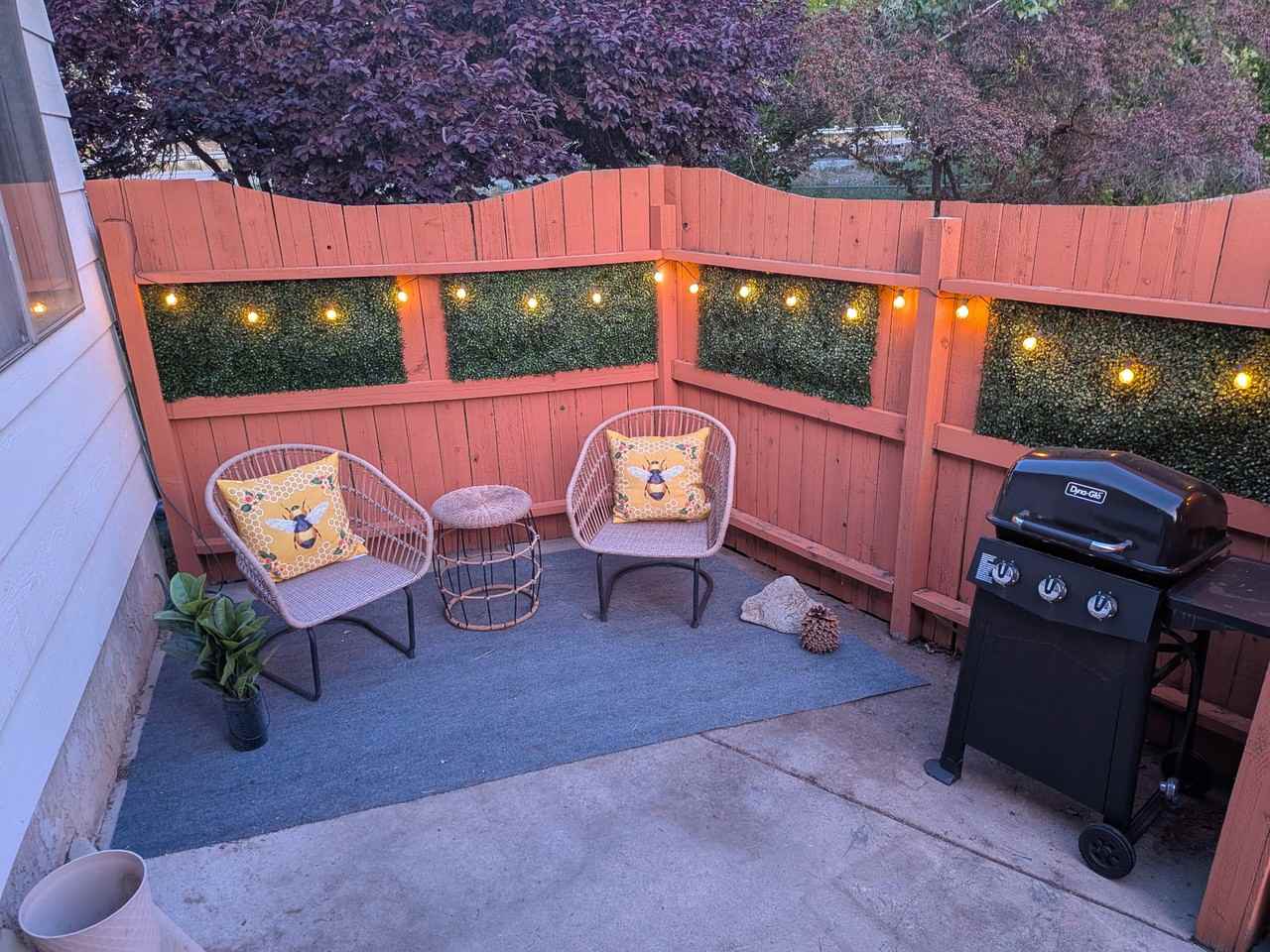 1612 Farr Dr #B - Photo 2 of 22