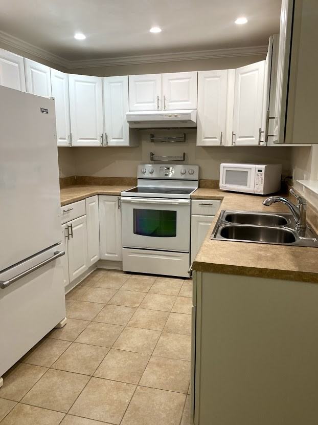 348 Harry S Truman Dr #245 - Photo 3 of 5