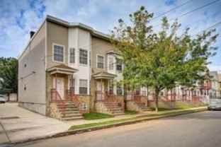 Emma St - Photo 1 of 1