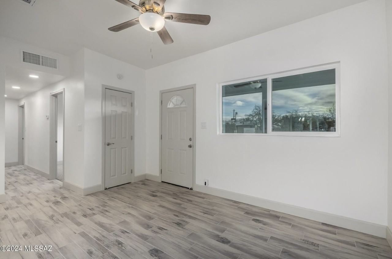 6824 S Burcham Ave #NA - Photo 2 of 20