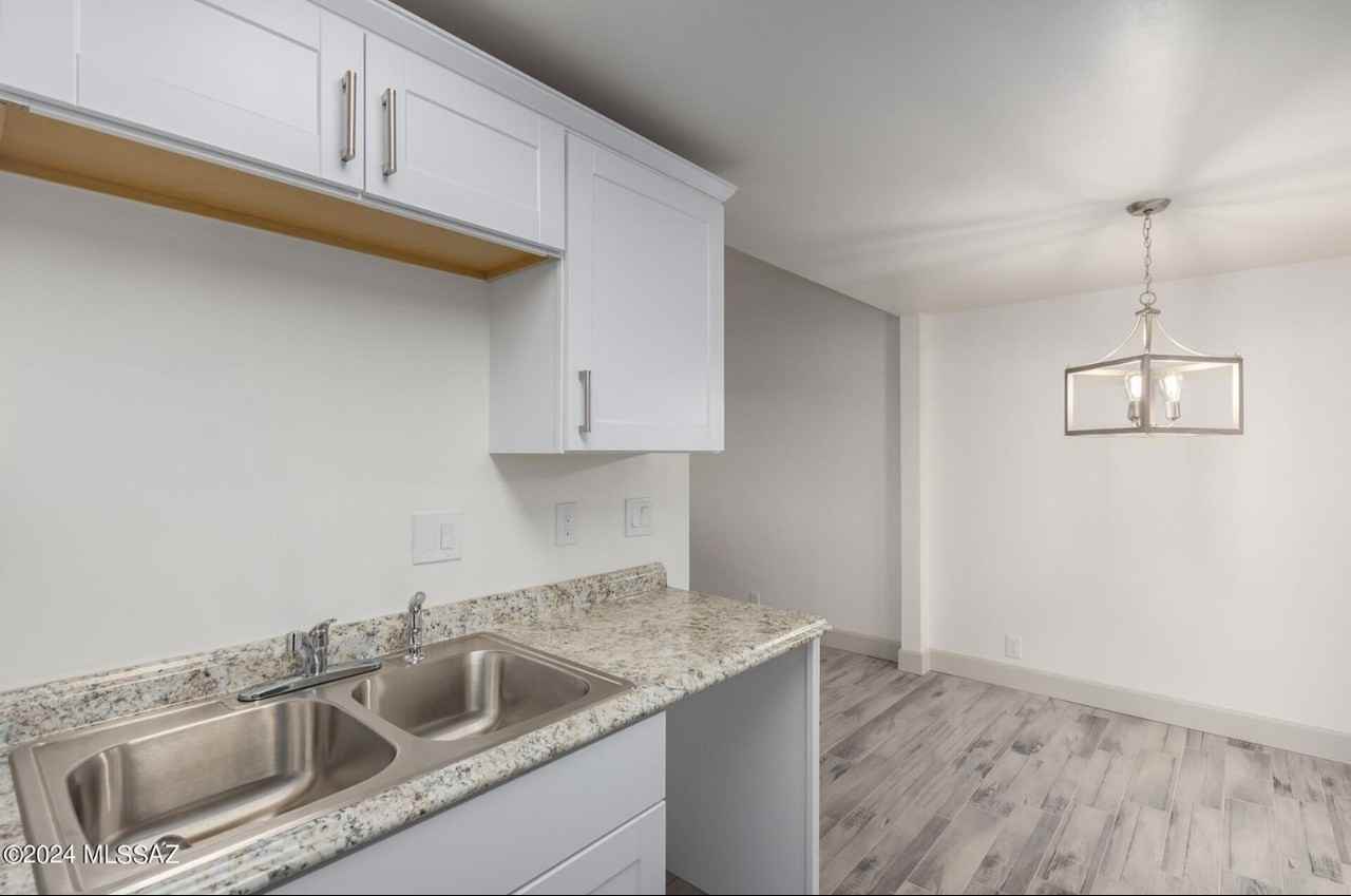 6824 S Burcham Ave #NA - Photo 7 of 20