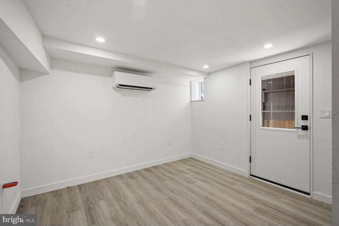 4725 4th St Nw #1 - Photo 7 of 11