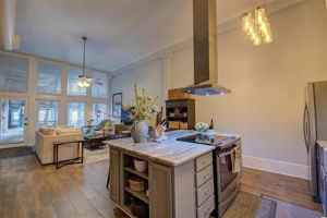 featured image of 71 Union Ave #101