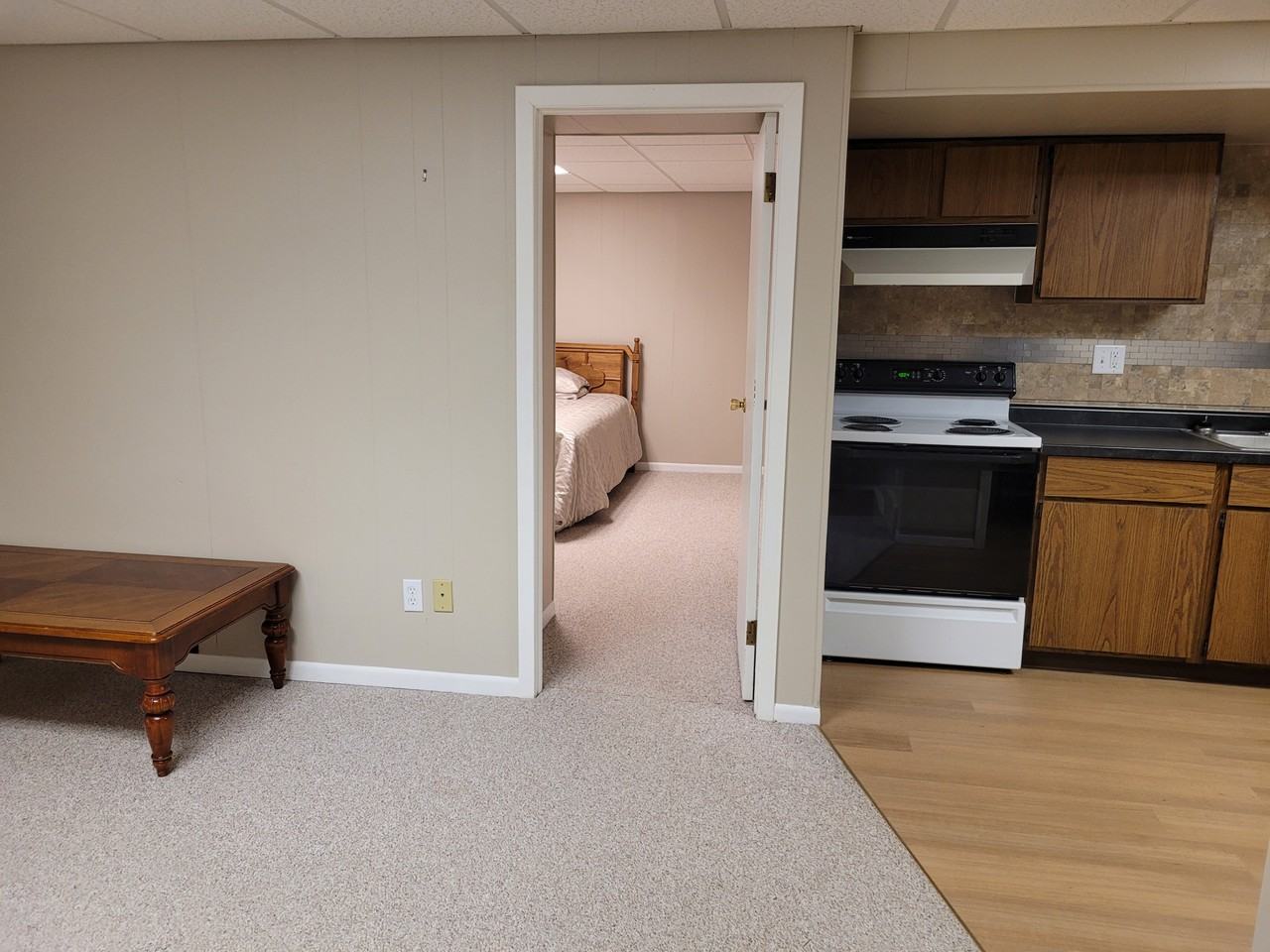 1190 Union St #B - Photo 3 of 18