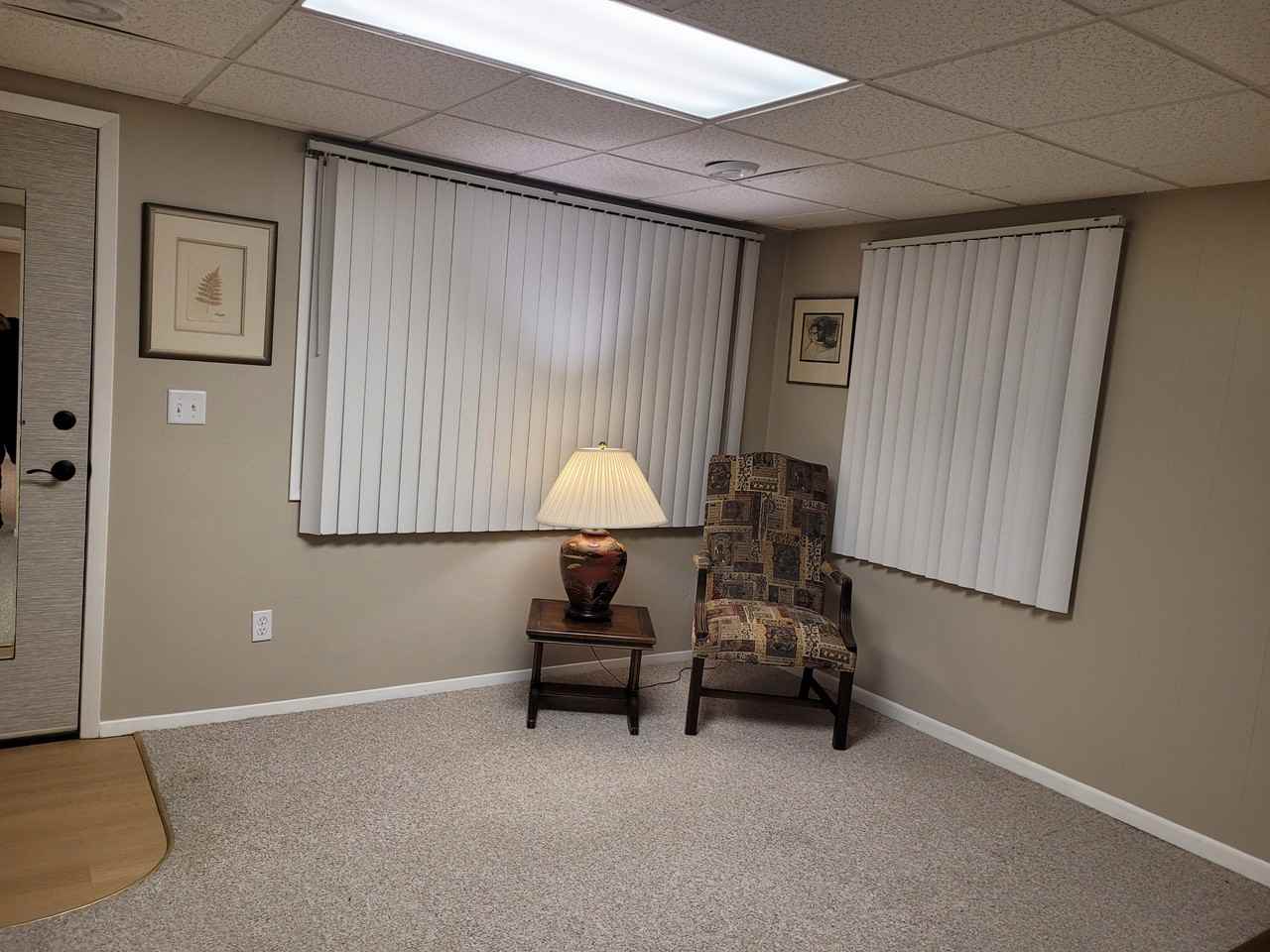 1190 Union St #B - Photo 5 of 18