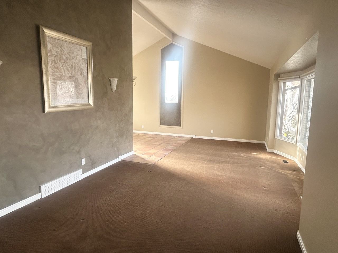 1094 E Gravel Hills Dr #1 - Photo 5 of 50