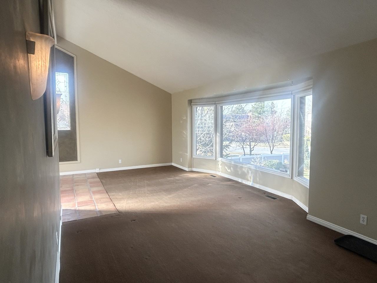 1094 E Gravel Hills Dr #1 - Photo 6 of 50