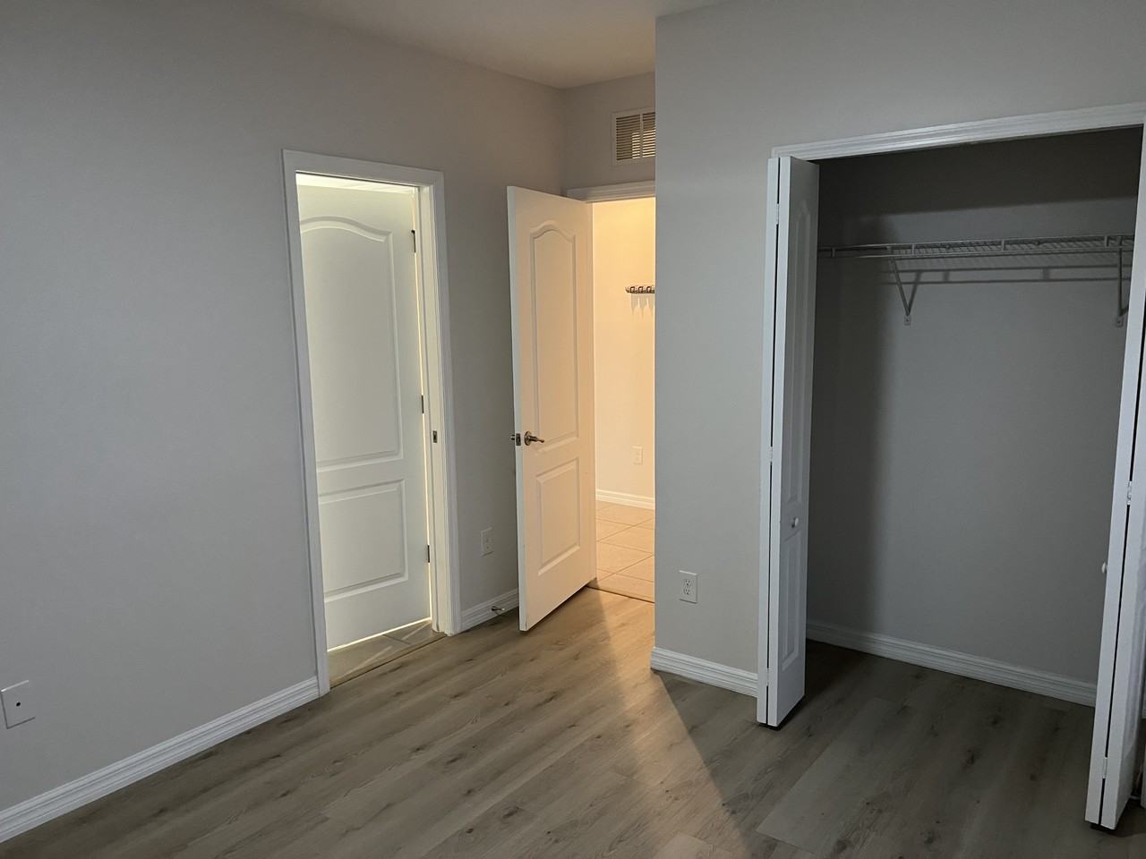 600 Northern Way #1005 - Photo 7 of 38