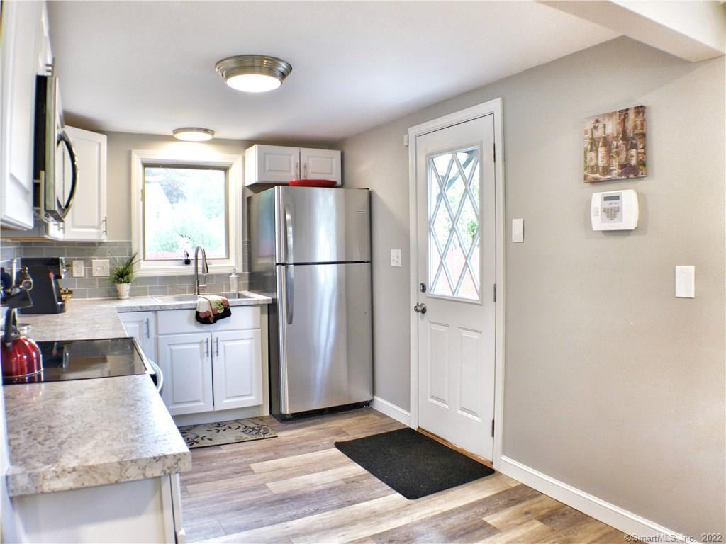 70 Whitney Rd #NA - Photo 4 of 35