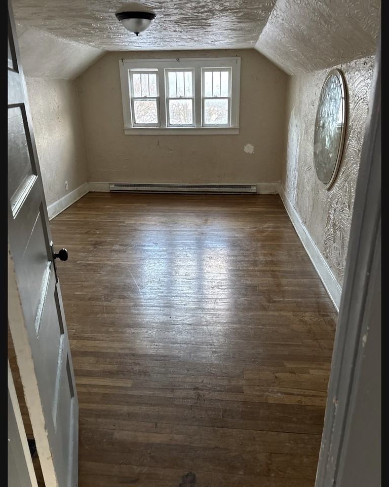 465 Near Court St #3 - Photo 2 of 4