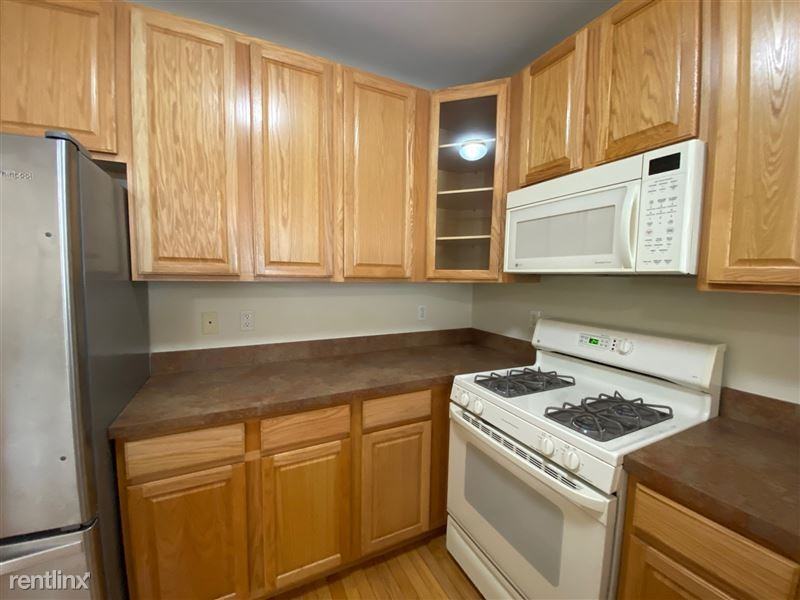 1045 Maiden Ln #1 - Photo 3 of 19