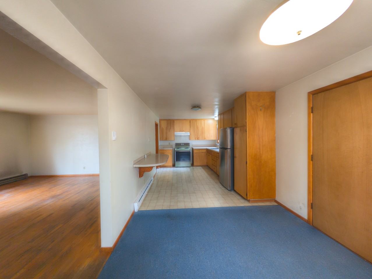 971 Nw Cleveland Ave #1 - Photo 3 of 13