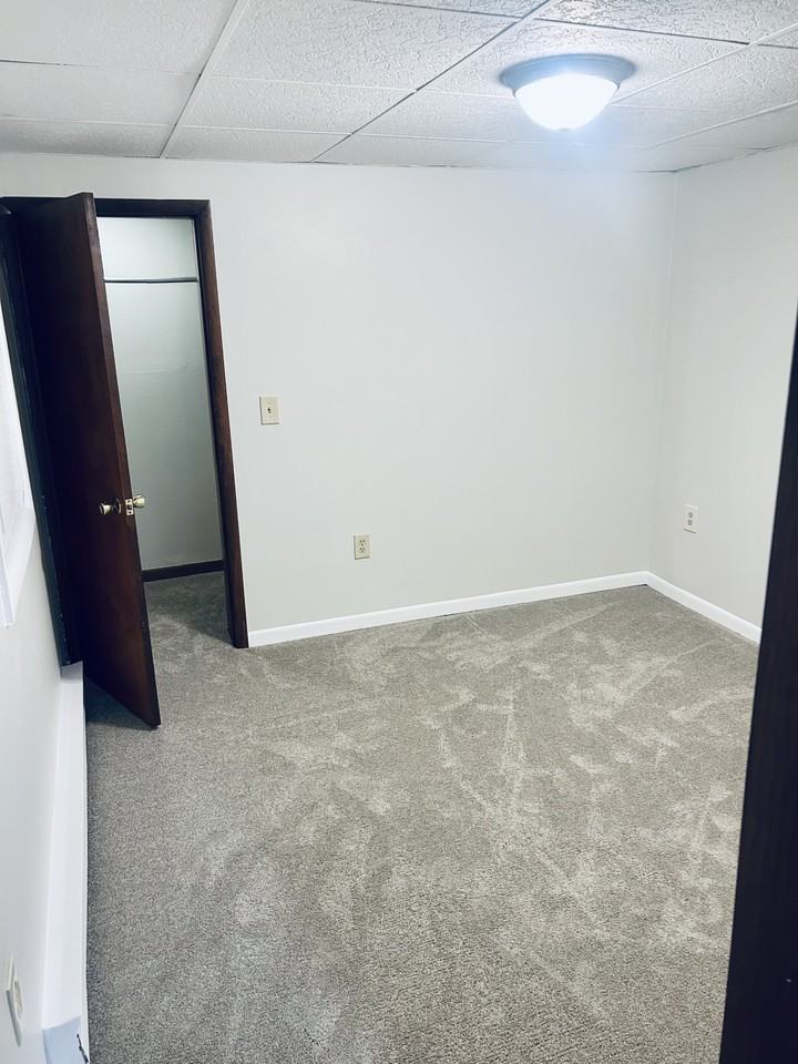 Albert St #2 - Photo 3 of 6