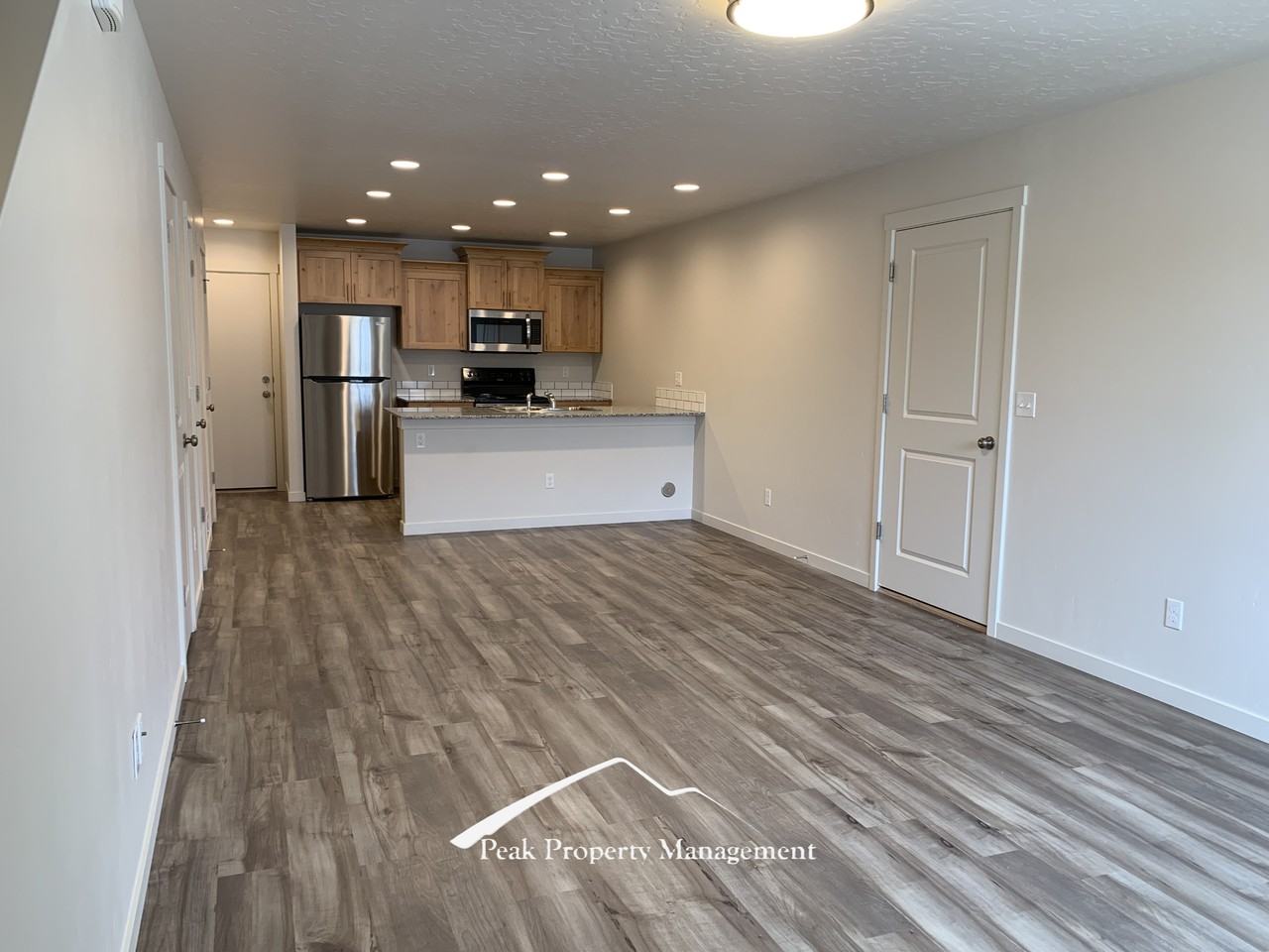 424 W Orchard Ave #2 - Photo 2 of 21