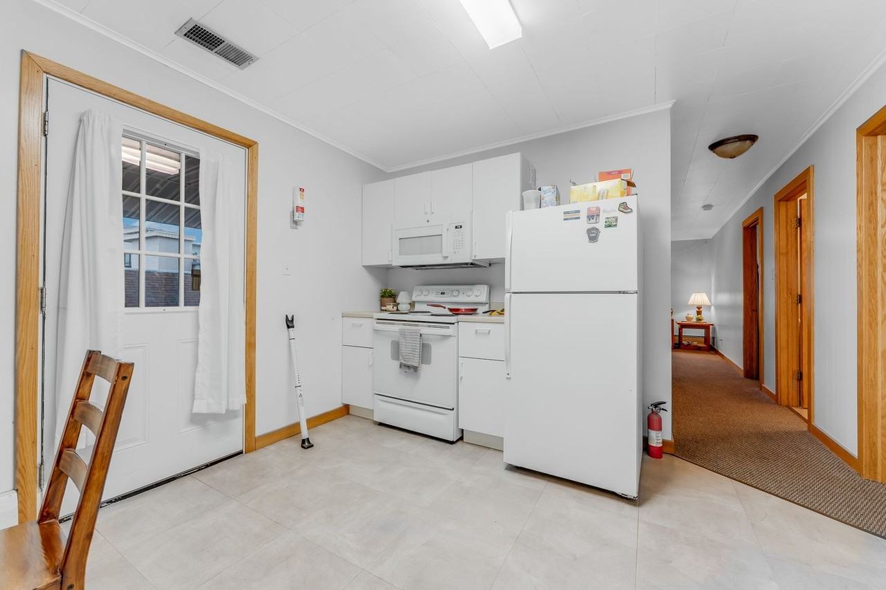 Vulcan K Team Apartments - Photo 4 of 47