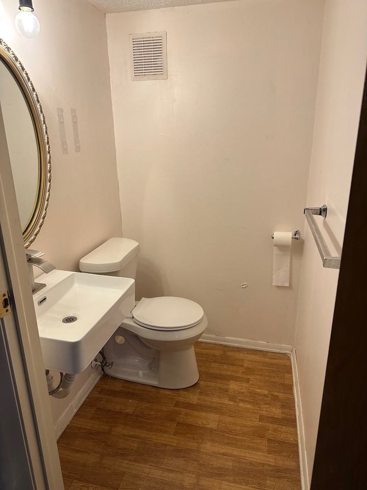 1065 Martin Rd #NA - Photo 4 of 6