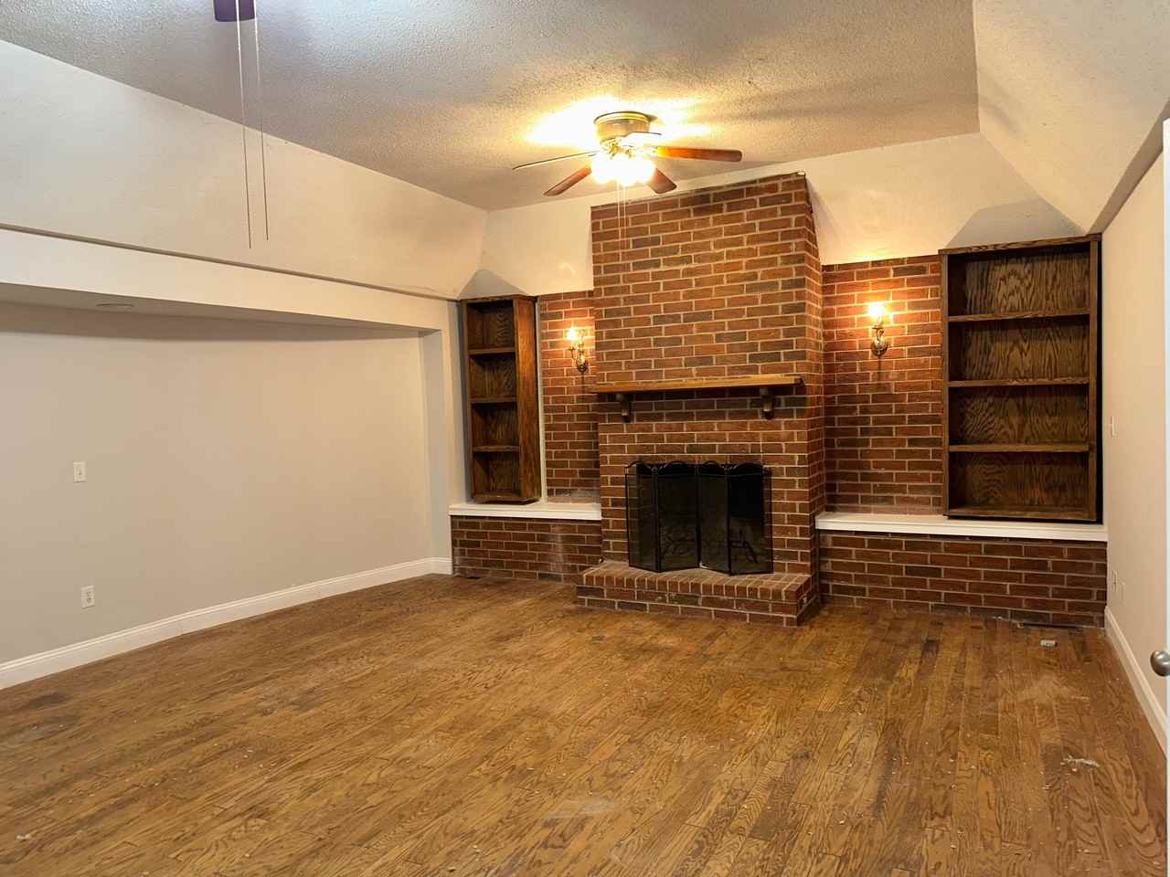 1835 Pamplico Hwy - Photo 5 of 25