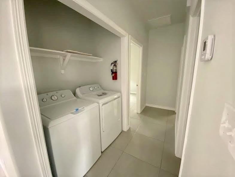 1920 Bahamas Dr #1 - Photo 4 of 10