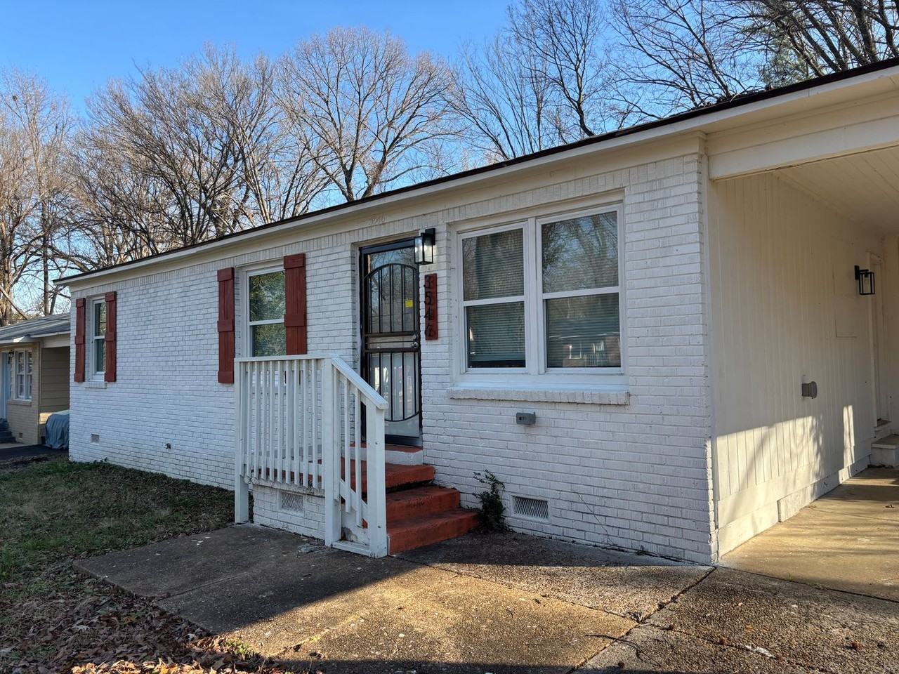 3546 Debby Dr - Photo 2 of 38