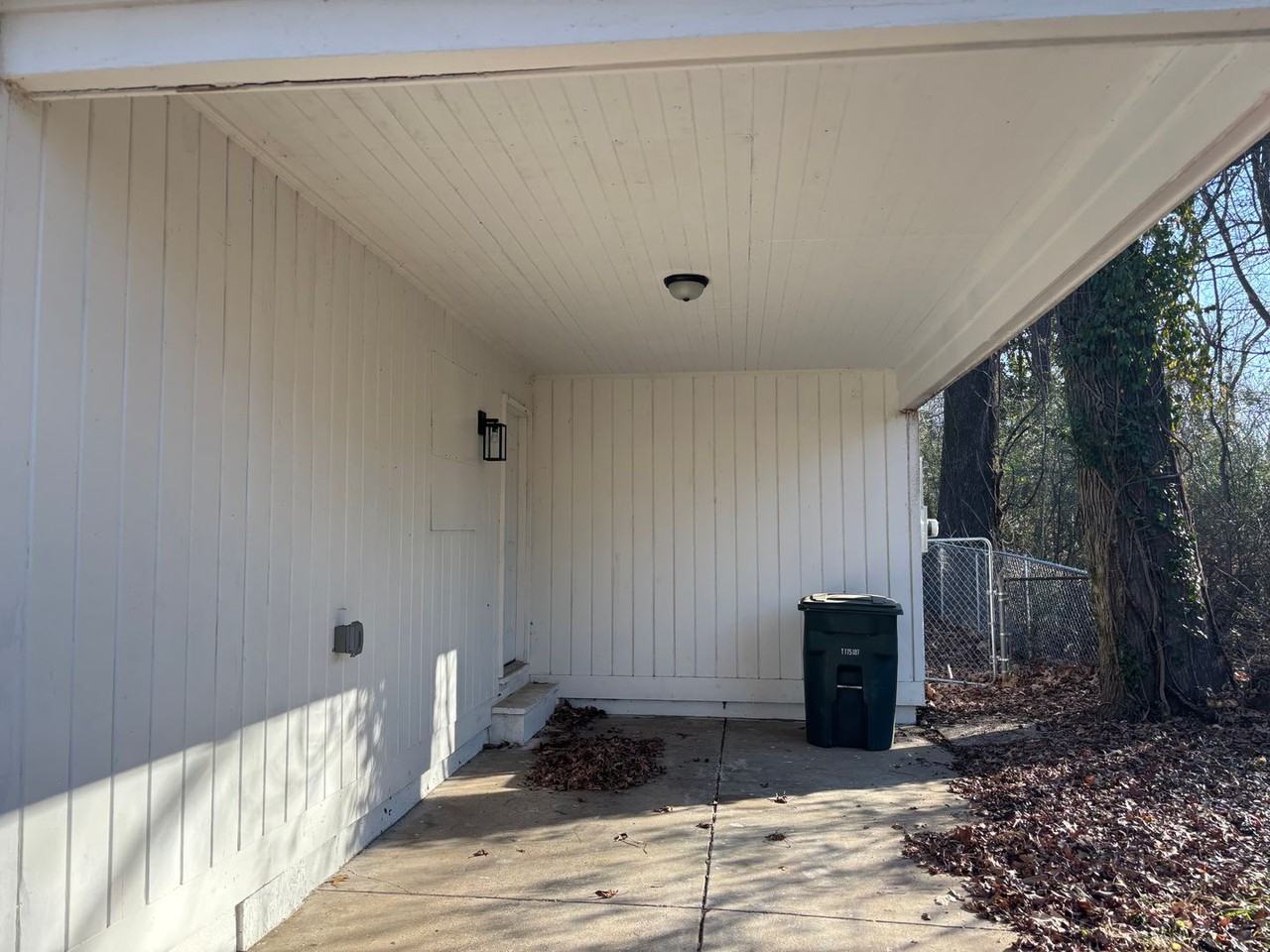 3546 Debby Dr - Photo 3 of 38