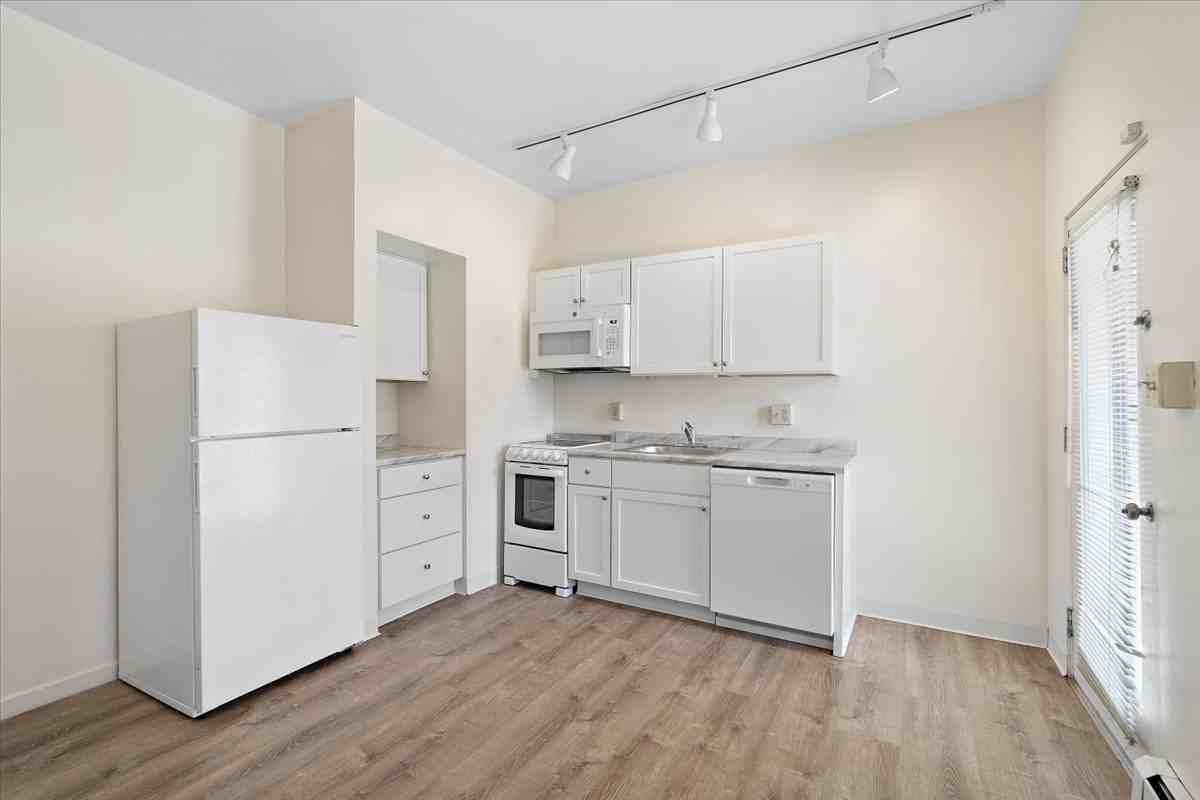 1 Rosary Way #NA - Photo 4 of 17