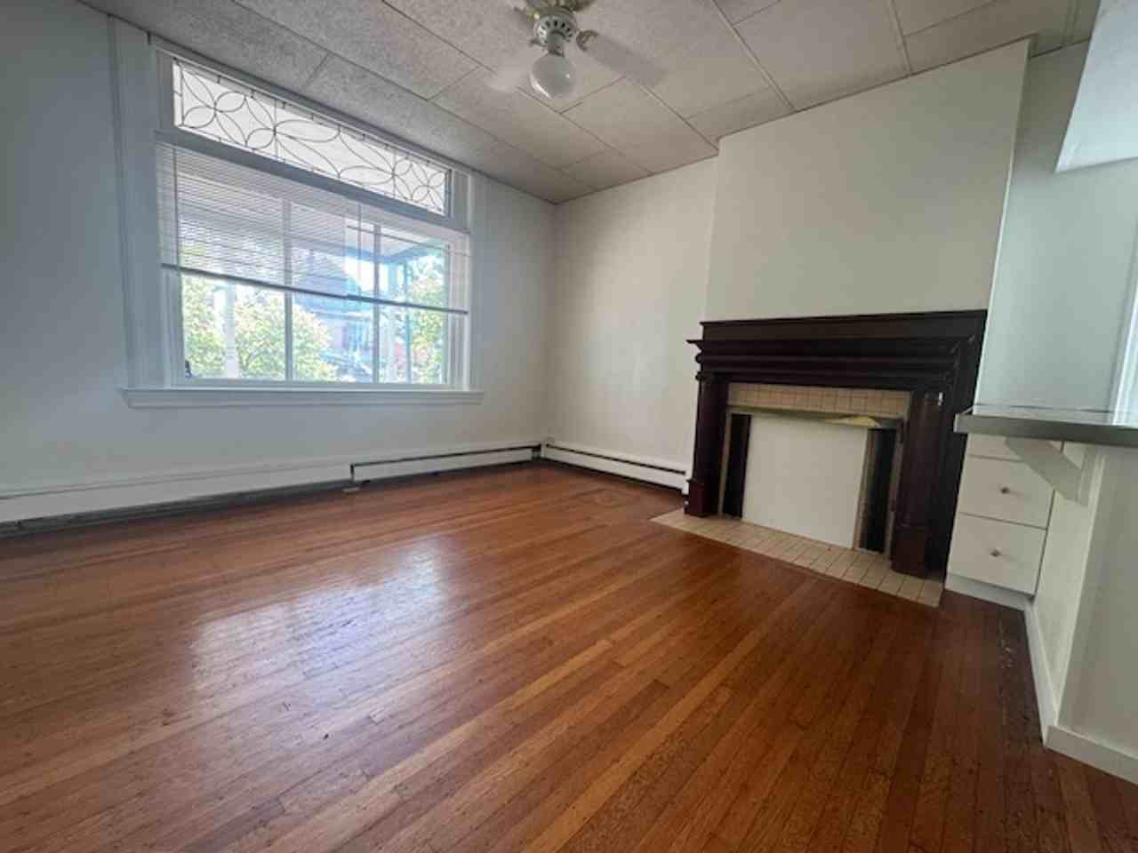 336 S. Graham Street - Photo 4 of 20