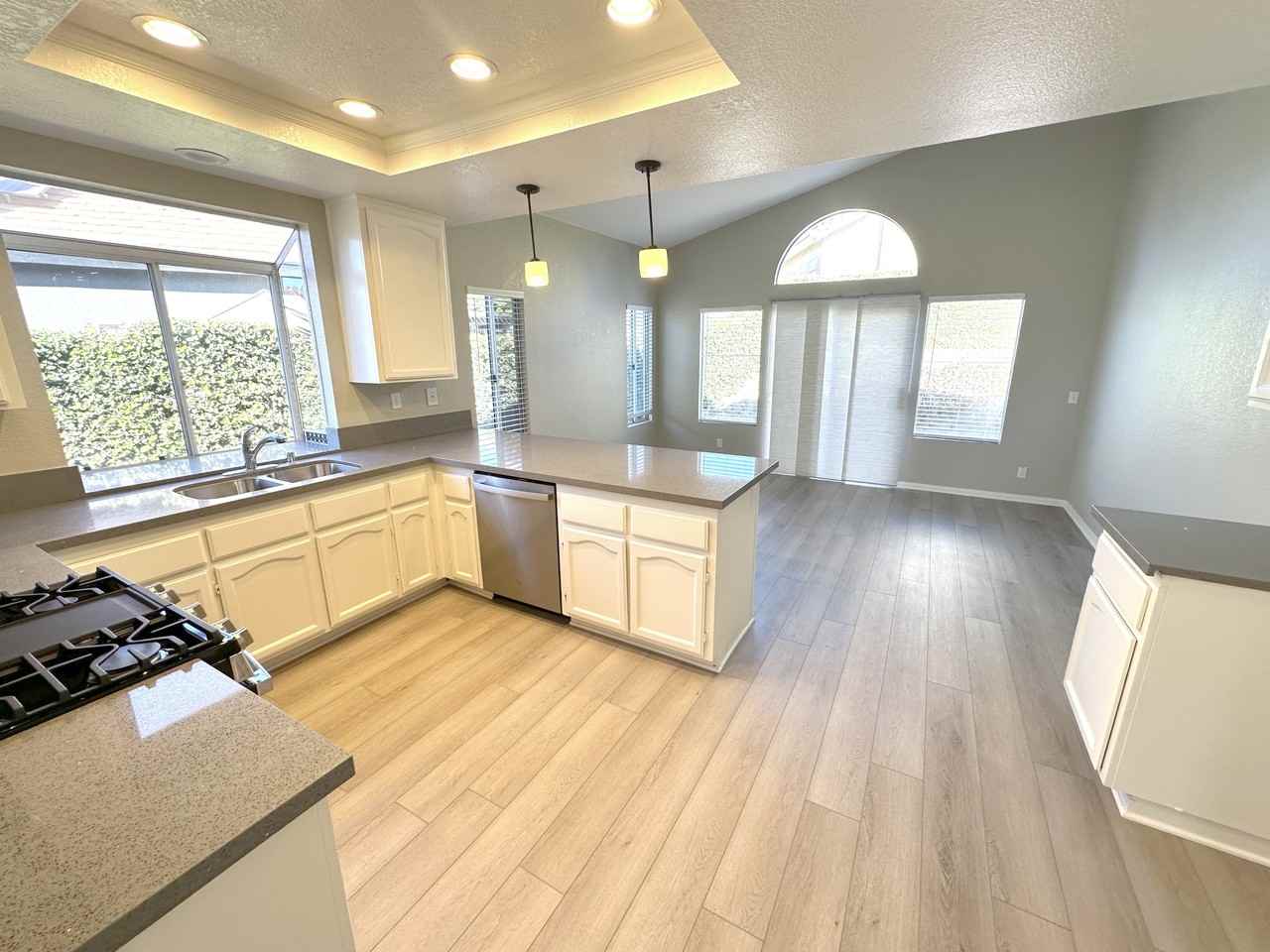 19932 Nipoma Ct #1 - Photo 7 of 23