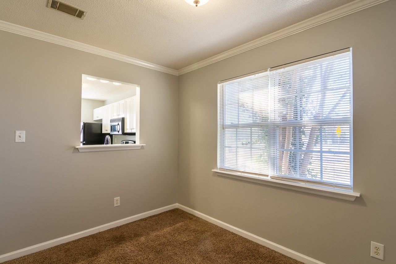 4711 Brookwood Ln #1 - Photo 5 of 17