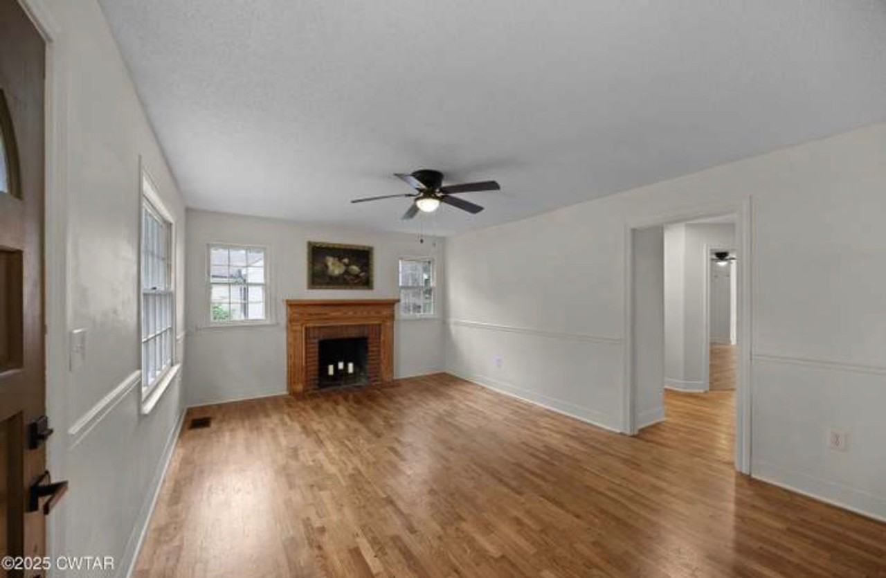 2963 N Highland Ave - Photo 3 of 20