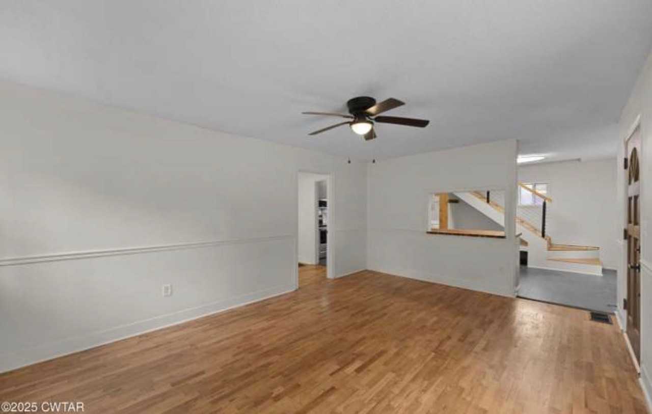 2963 N Highland Ave - Photo 4 of 20