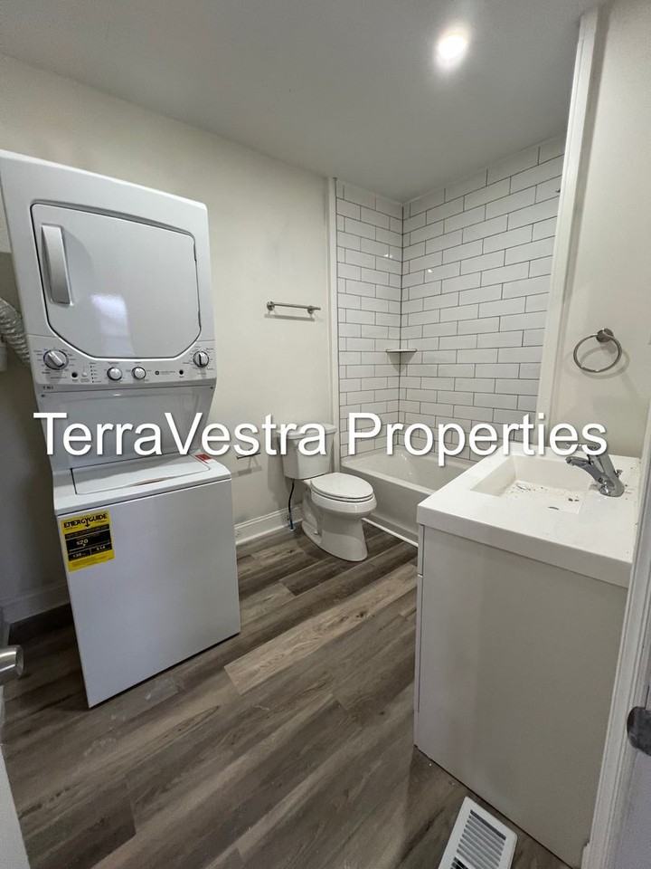 601 E Mulberry St, Millville, NJ 08332 - Photo 3 of 21