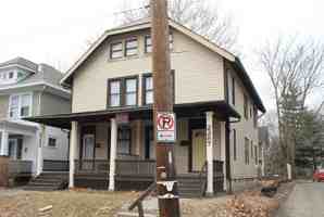 featured image of 2285 Indianola Ave