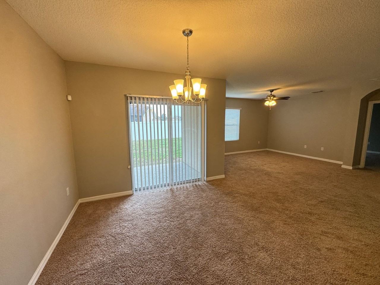 1665 Laurel Oaks Dr - Photo 6 of 44