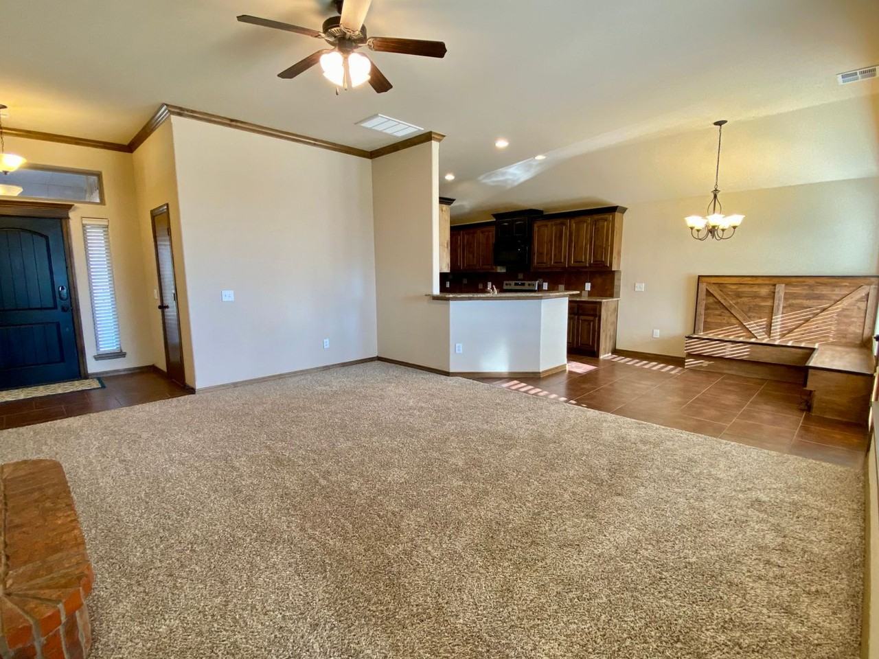 7716 Marathon Ln - Photo 6 of 24