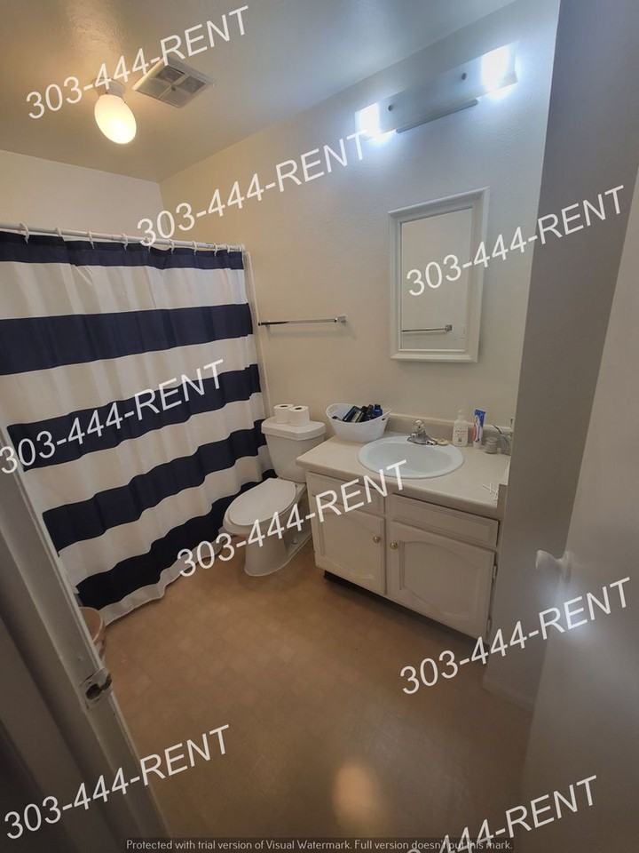 2706 S Sedalia St - Photo 5 of 9