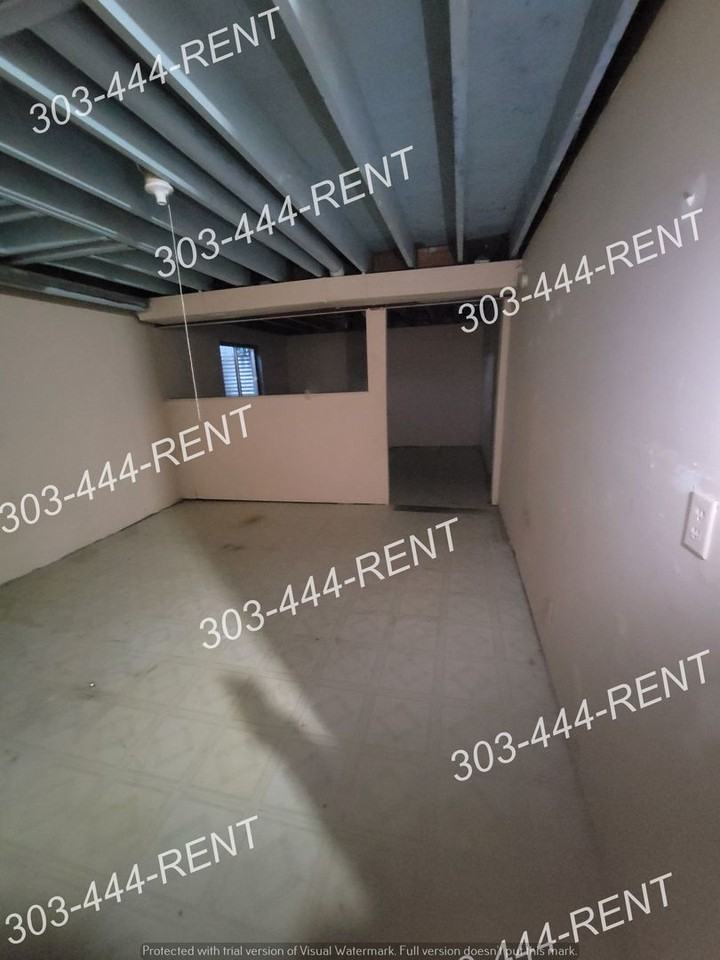 2706 S Sedalia St - Photo 6 of 9