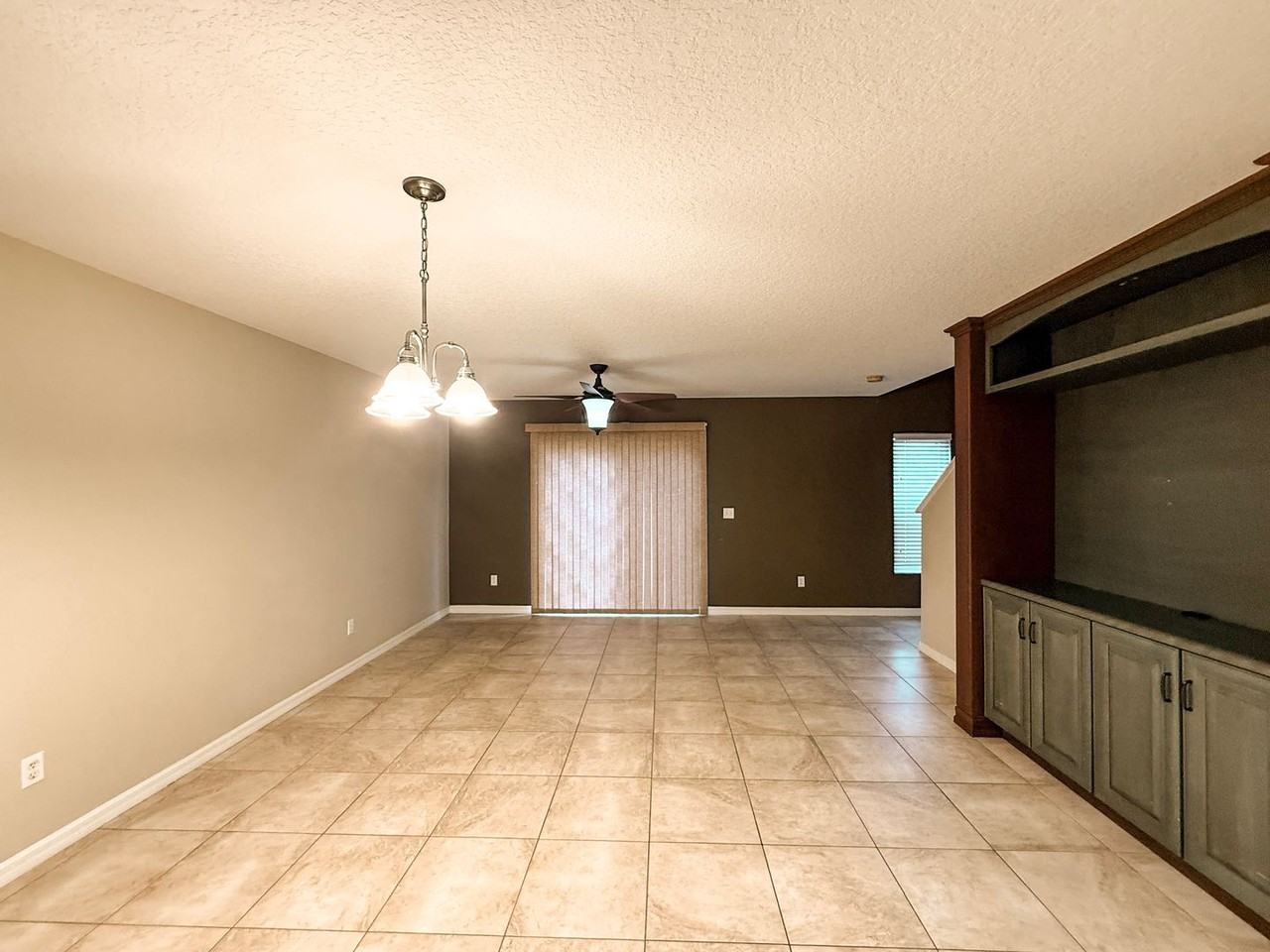 3840 Shaftbury Pl - Photo 6 of 13