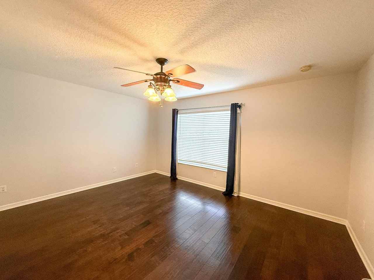 3840 Shaftbury Pl - Photo 7 of 13