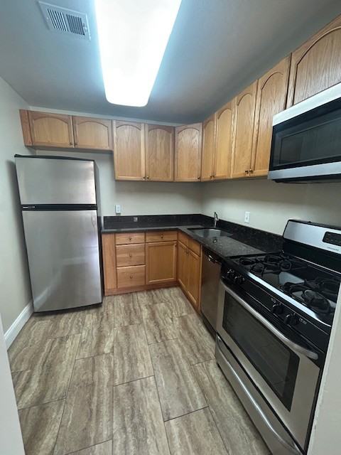 10596 Twin Rivers Road - F2Unit F-2 #F2 - Photo 4 of 9