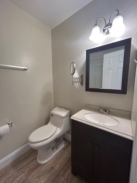 10596 Twin Rivers Road - F2Unit F-2 #F2 - Photo 7 of 9