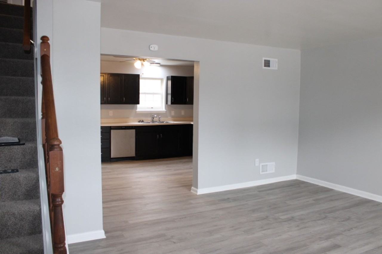 213 Ark Dr - Photo 5 of 11