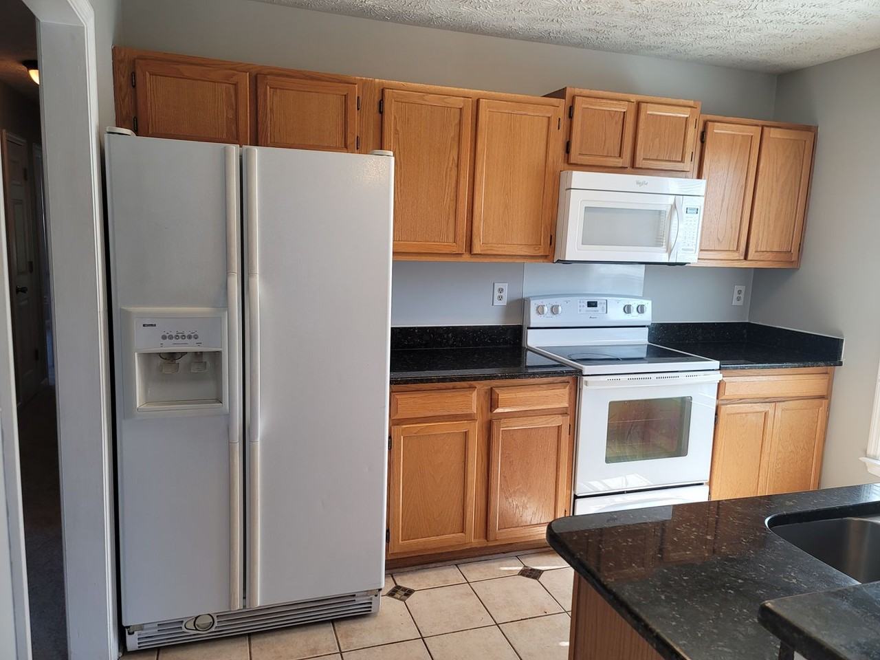 2948 Chillingworth Dr - Photo 6 of 13