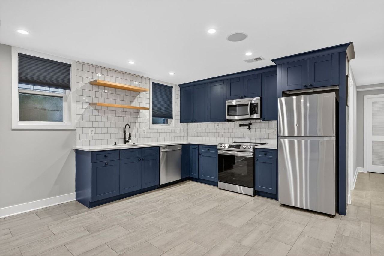 216 T St Ne #1 - Photo 2 of 16