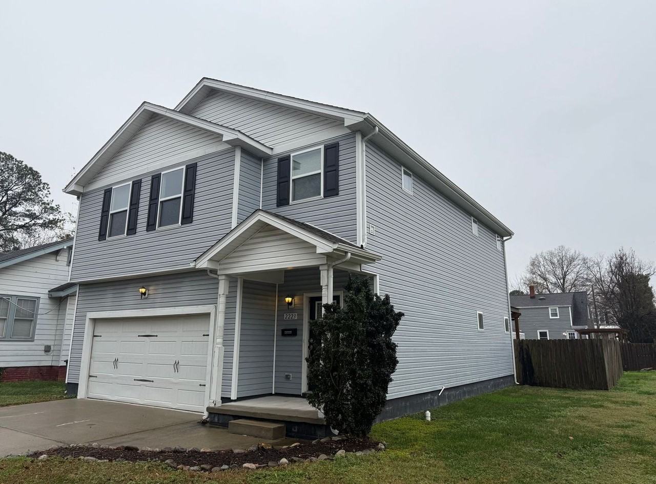 2223 Vincent Ave - Photo 2 of 17