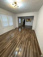 featured image of 219 E Fox St