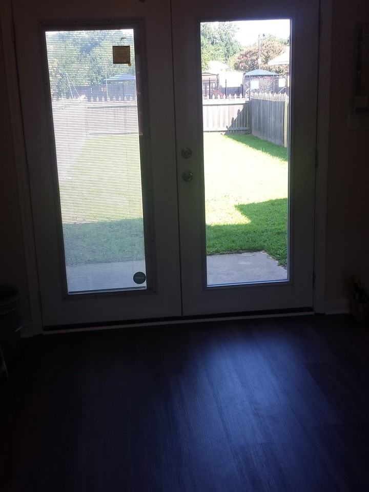 734 Huntly Dr - Photo 5 of 17