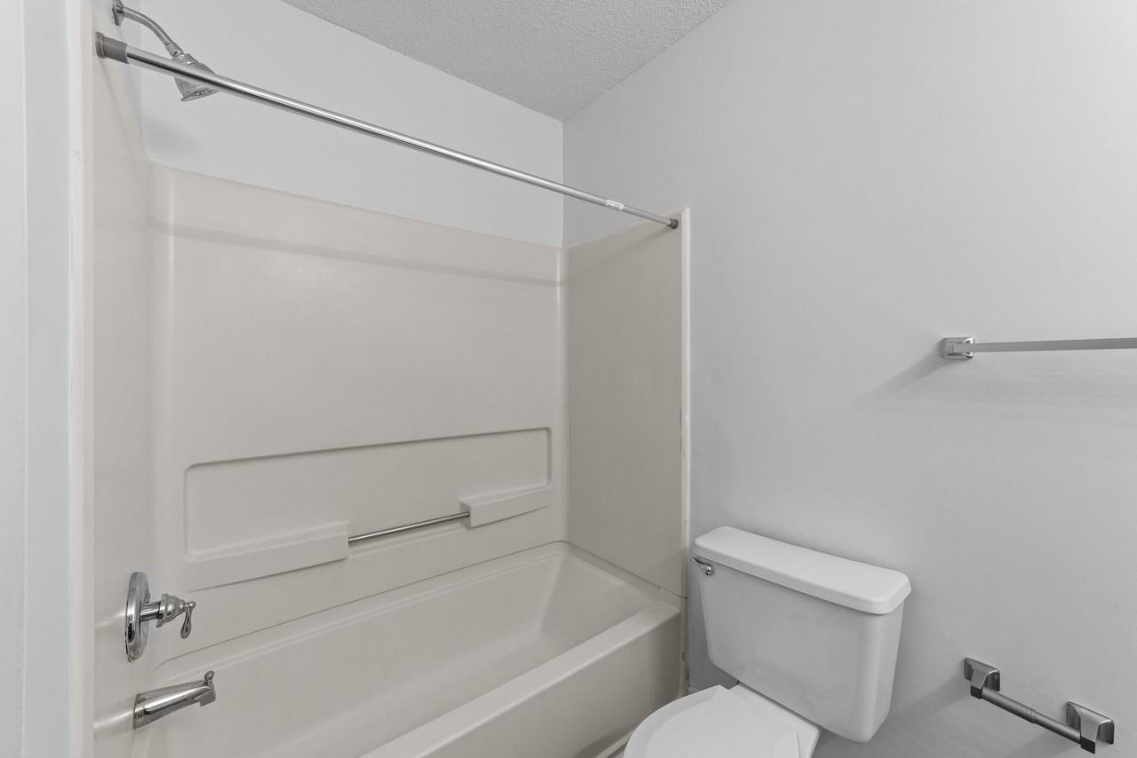 2117 Ruark Ct - Photo 6 of 30