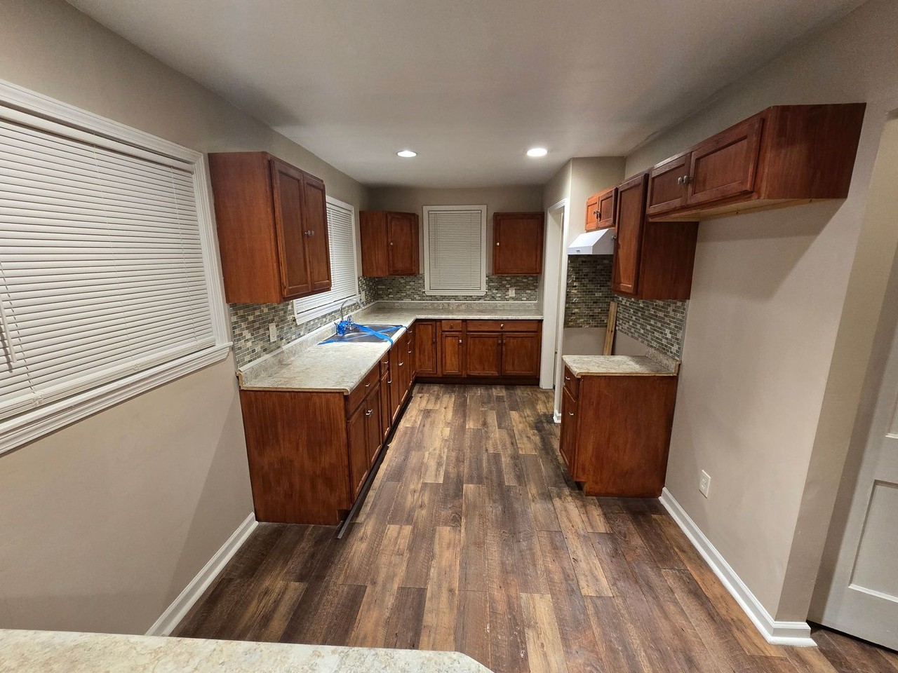 17300 Winston St - Photo 3 of 4