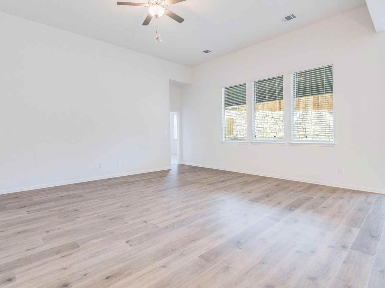 227 Cathedral Mountain Dr - Photo 4 of 13